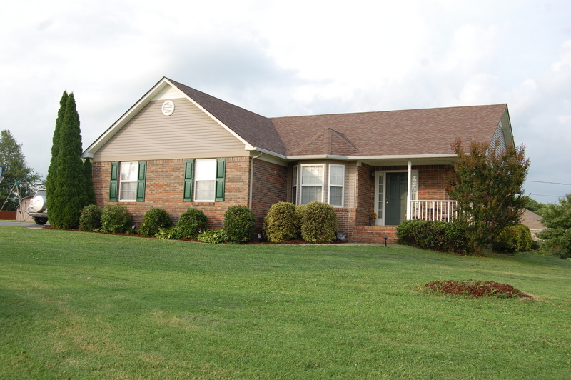 home for sale in Spring Hill, TN 500 Becky Ln Oak Lake Estates